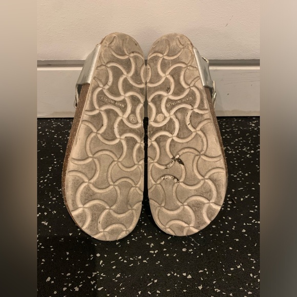 Girls sandals fancy shoes shiny birkenstock slip on flip flops girls size US 3 - Picture 4 of 4